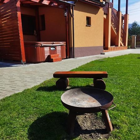Ubytovani Pod Statkem Tichá Exteriör bild